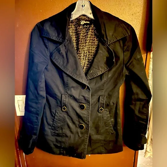 Guess Jacket - Picture 2 of 2